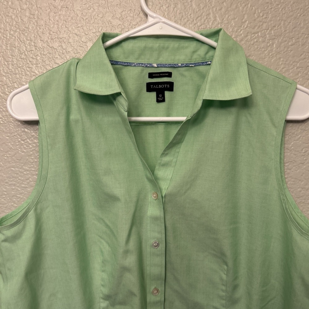 Talbots Women's Blouse 12 Mint Green Sleeveless Button Front Wrinkle Resistant